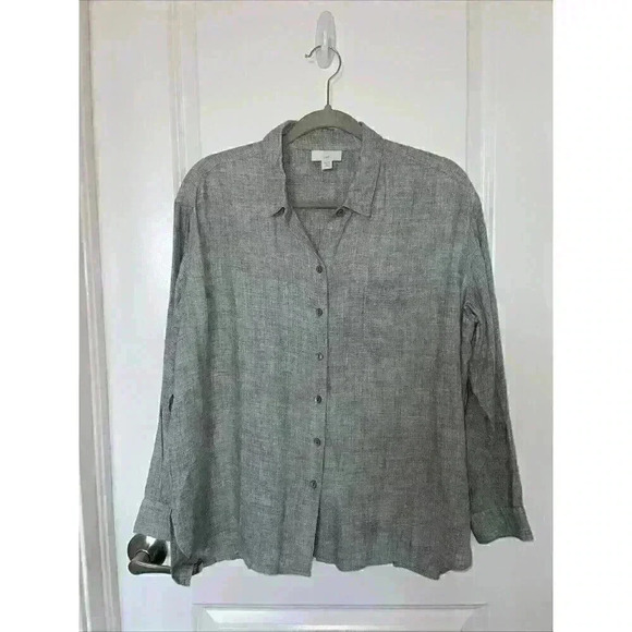 J. Jill Women's Grey button up size Medium petite very soft - Picture 1 of 4